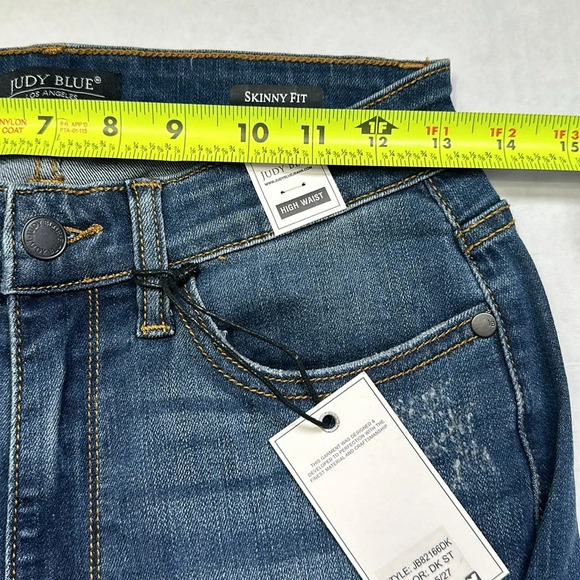 Judy Blue Women’s 5/27 High Waist Skinny Fit Distressed Leopard Patch Jeans NWT - Picture 8 of 11